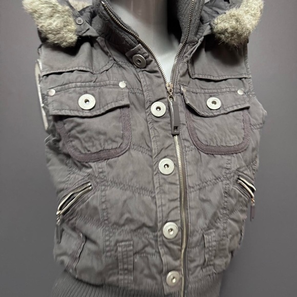 Seductions Vintage Y2K Faux-Fur Trim Vest - Picture 3 of 5